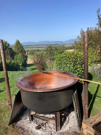 Le chaudron au soleil.
